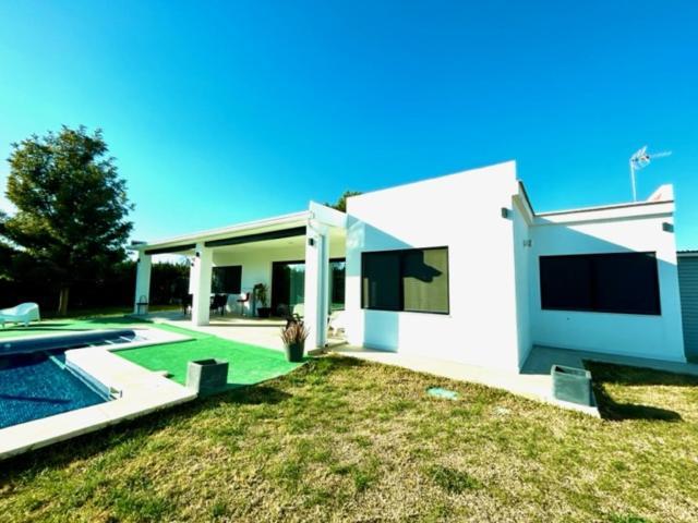 Ole Tu Andalucia Villa Sanlúcar la Mayor Eksteriør billede