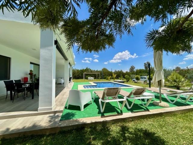 Ole Tu Andalucia Villa Sanlúcar la Mayor Eksteriør billede